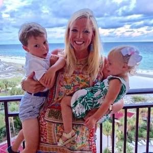 Meet your Posher, Jennifer